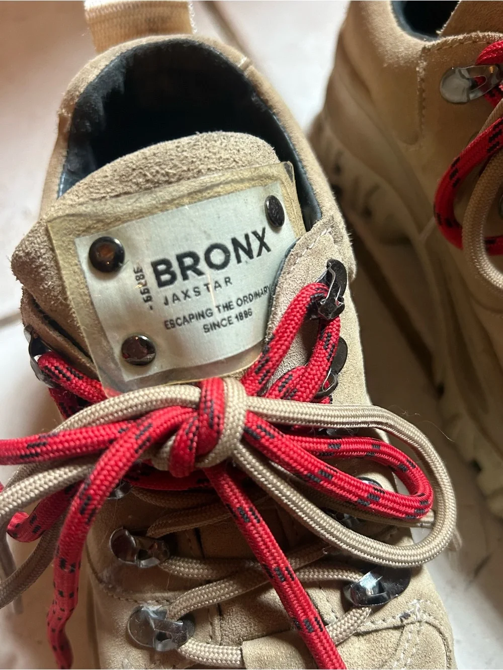 Bronx Jaxstar Vintage Tan Suede Hiking-Style Sneakers with Red Laces